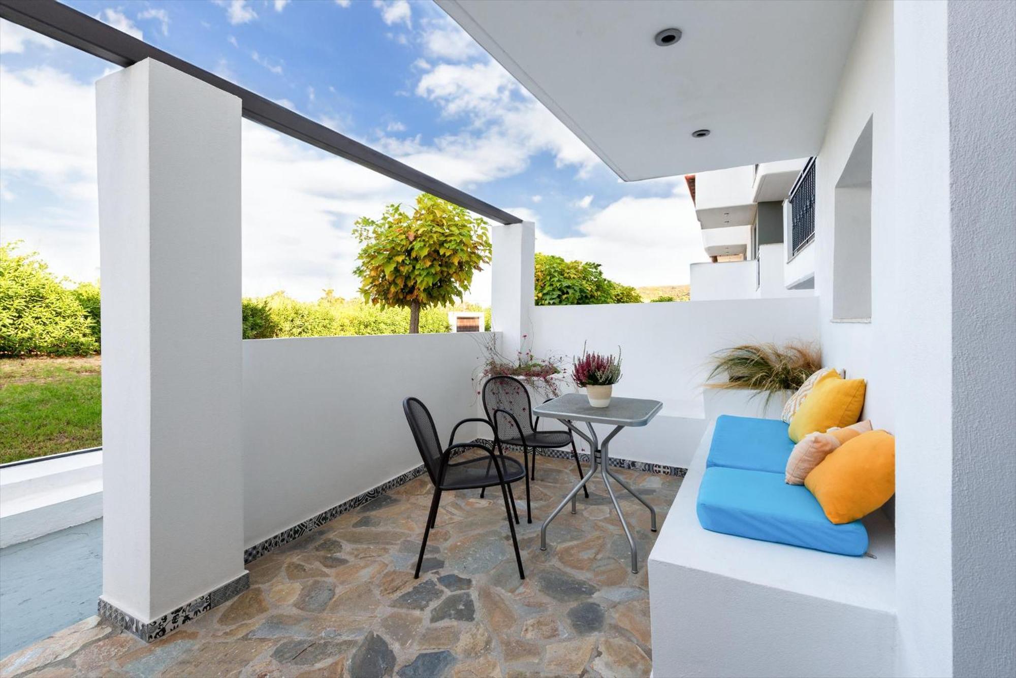 Ampelia Hotel Kassandra 하니오티 외부 사진