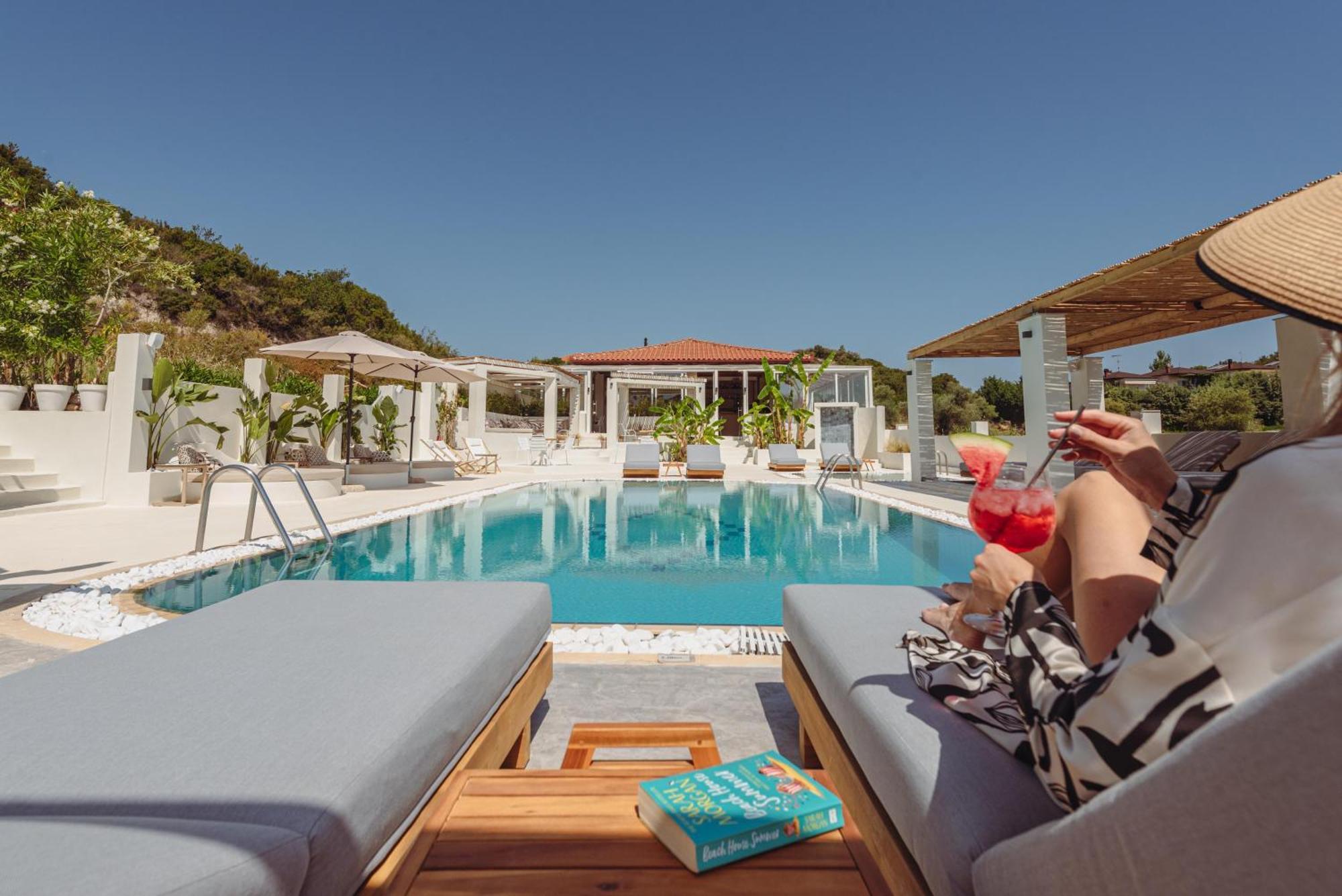Ampelia Hotel Kassandra 하니오티 외부 사진